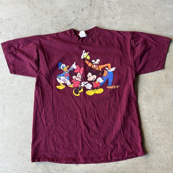 Disney Tops - True vintage Disney shirt